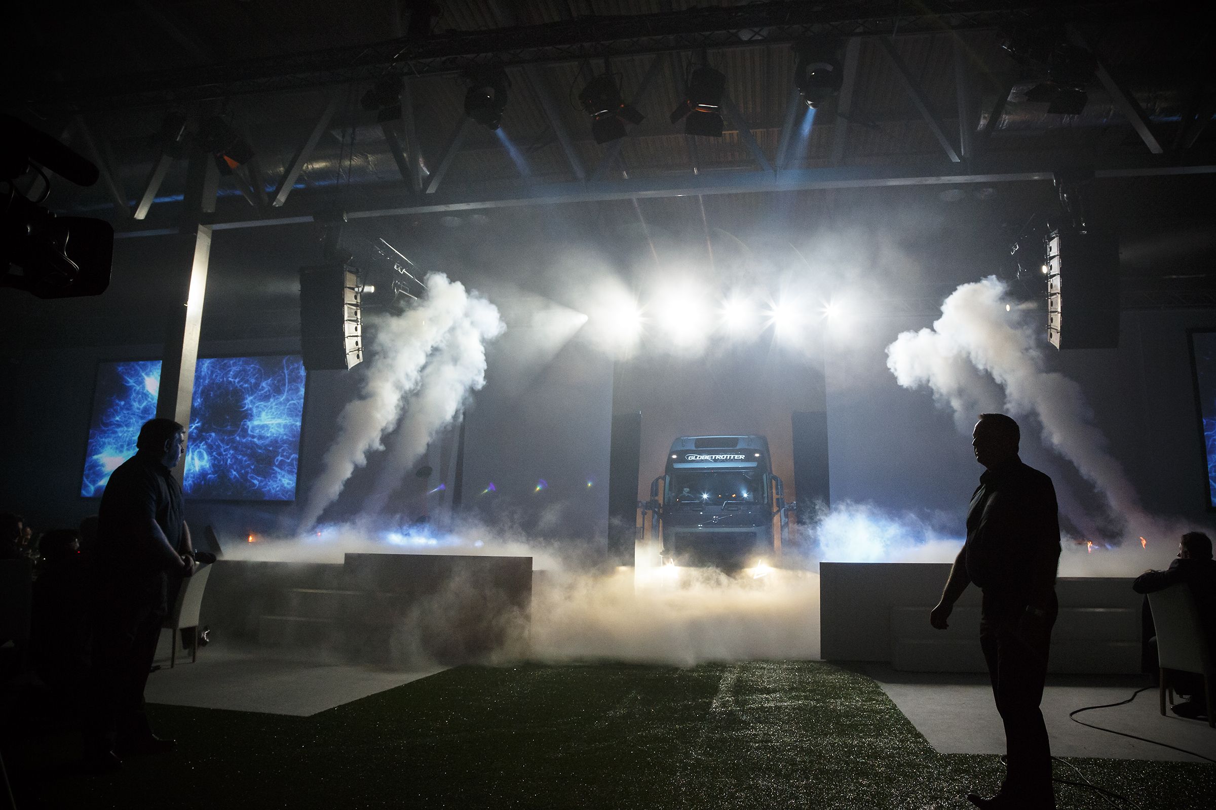 How Event Production Can Turn Events Into the Talk of the Town 5 special effect event launching