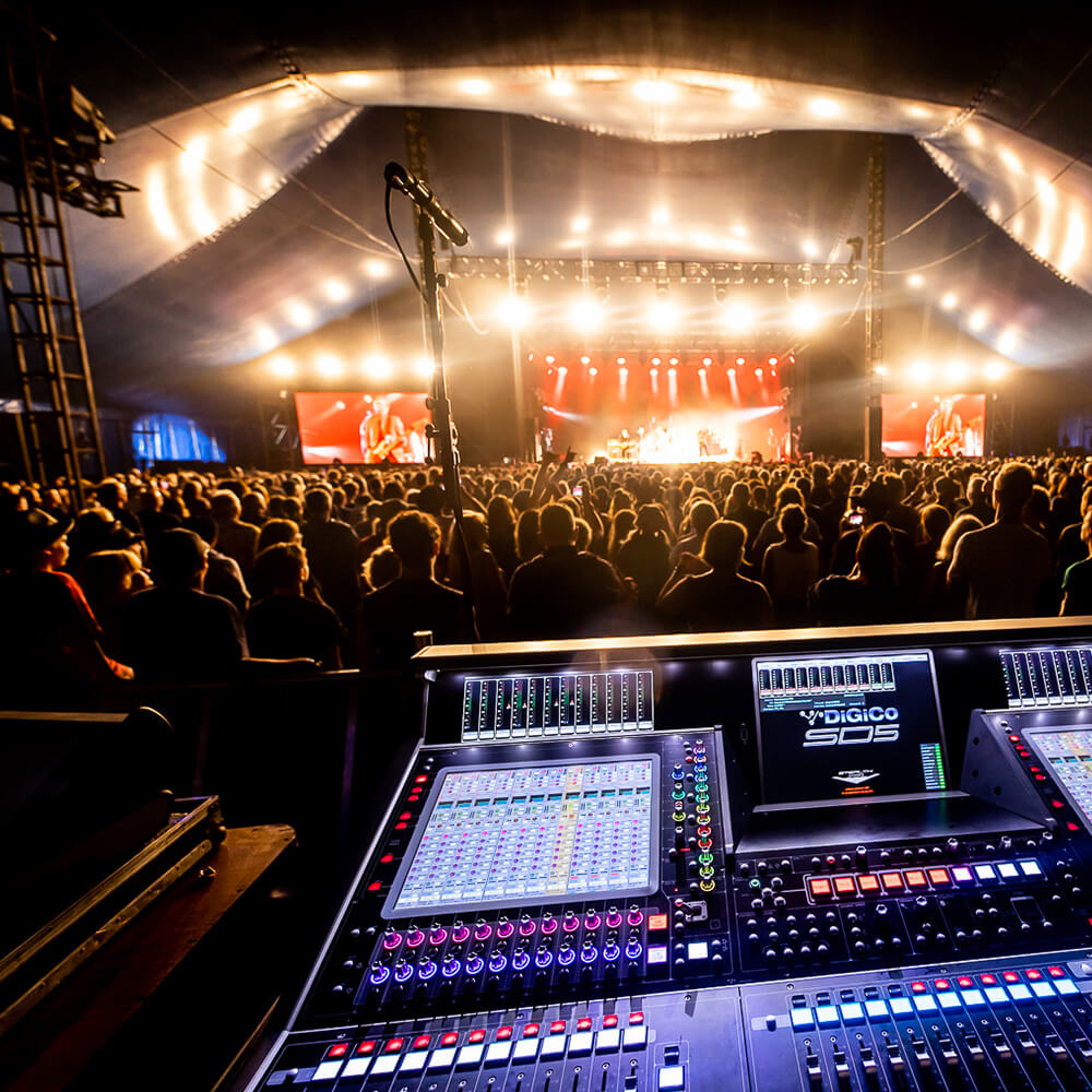 the importance of digital mixer and its crew for live events 2
